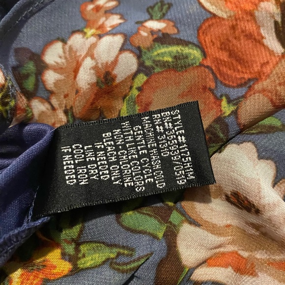 BY & BY Blue Floral dress. High low hemline Gorgeous Floral size 7 - Picture 10 of 13